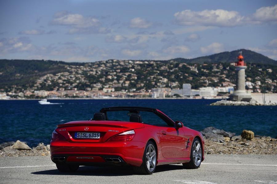  Mercedes-Benz SL63 AMG 2013 года  (фото 4 из 84)